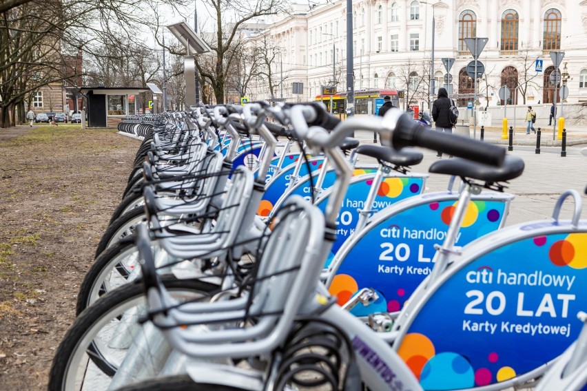 Mocno przez rowerzystów jest też uczęszczane skrzyżowanie...