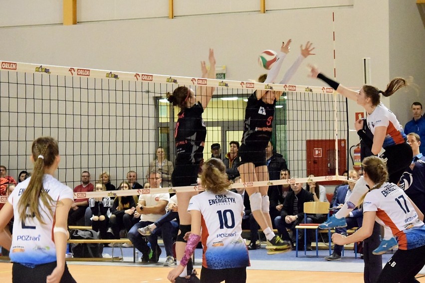 Siatkówka. Juniorki SPS Volley Piła w ubiegłym roku zdobyły mistrzostwo Wielkopolski, a w kraju były drugie. Zobacz zdjęcia