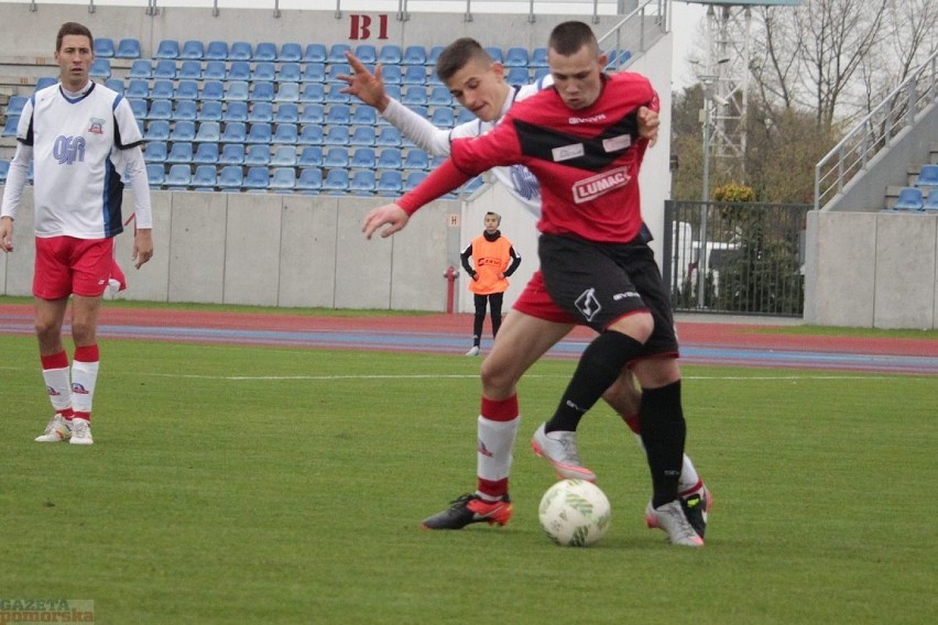 Lider Włocławek - Kujawiak Lumac Kowal 2:2 (0:1).

Bramki:...