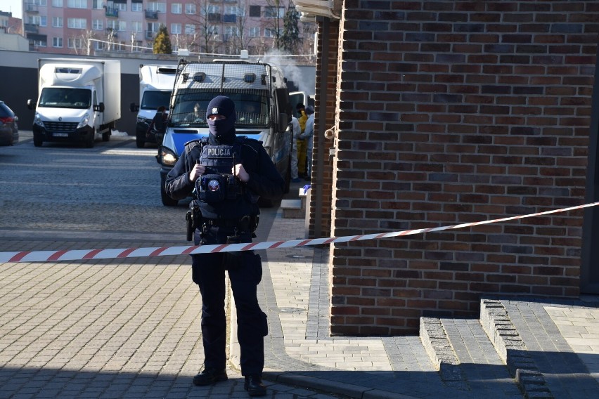 Podwójne zabójstwo w Pleszewie. Prokuratura postawiła zarzuty sześciu osobom
