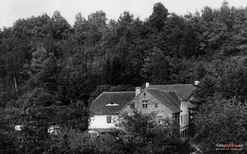 Zajazd "Zur Grundschänke" w Zawidowie