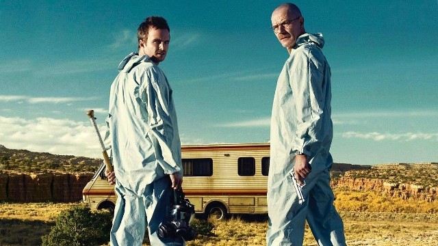 Walter White i Jesse Pinkman ("Breaking Bad")Jeden z pierwszych serialowych duetów, który przychodzi na myśl. Czy istnieje bardziej ikoniczna para bohaterów, od Waltera i Jessego?