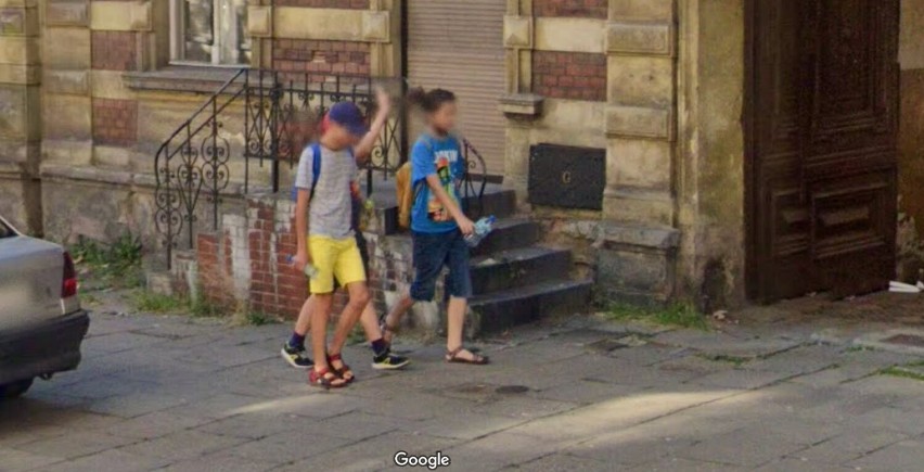 Mieszkańcy Bytomia przyłapani! Kamera Google Street View jeździła po Bytomiu i robiła zdjęcia mieszkańców w (nie)codziennych sytuacjach!