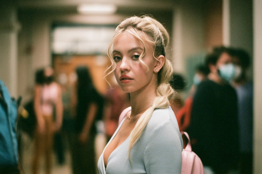 Jest młoda, piękna i szalenie zdolna! Sydney Sweeney zachwyca na ekranie! Właśnie dała aktorski popis w „Reality”!