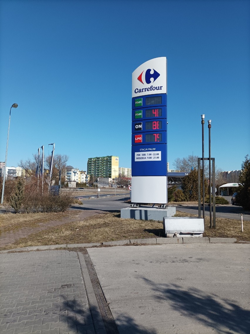 Ceny paliw w Bydgoszczy przed weekendem. Zobaczcie, jakie są ceny na stacjach benzynowych [11 marca 2022]