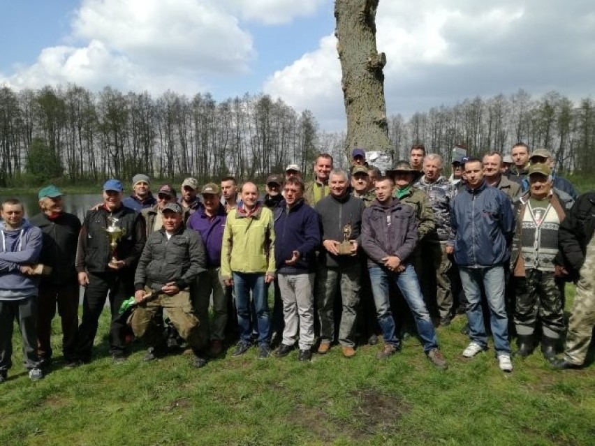 Na zbiorniku wodnym Samszyce, gm. Osięciny, odbyły się...