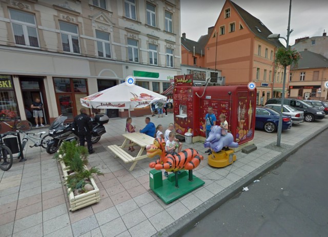 Co uchwyciły kamery Google Street View w Żarach