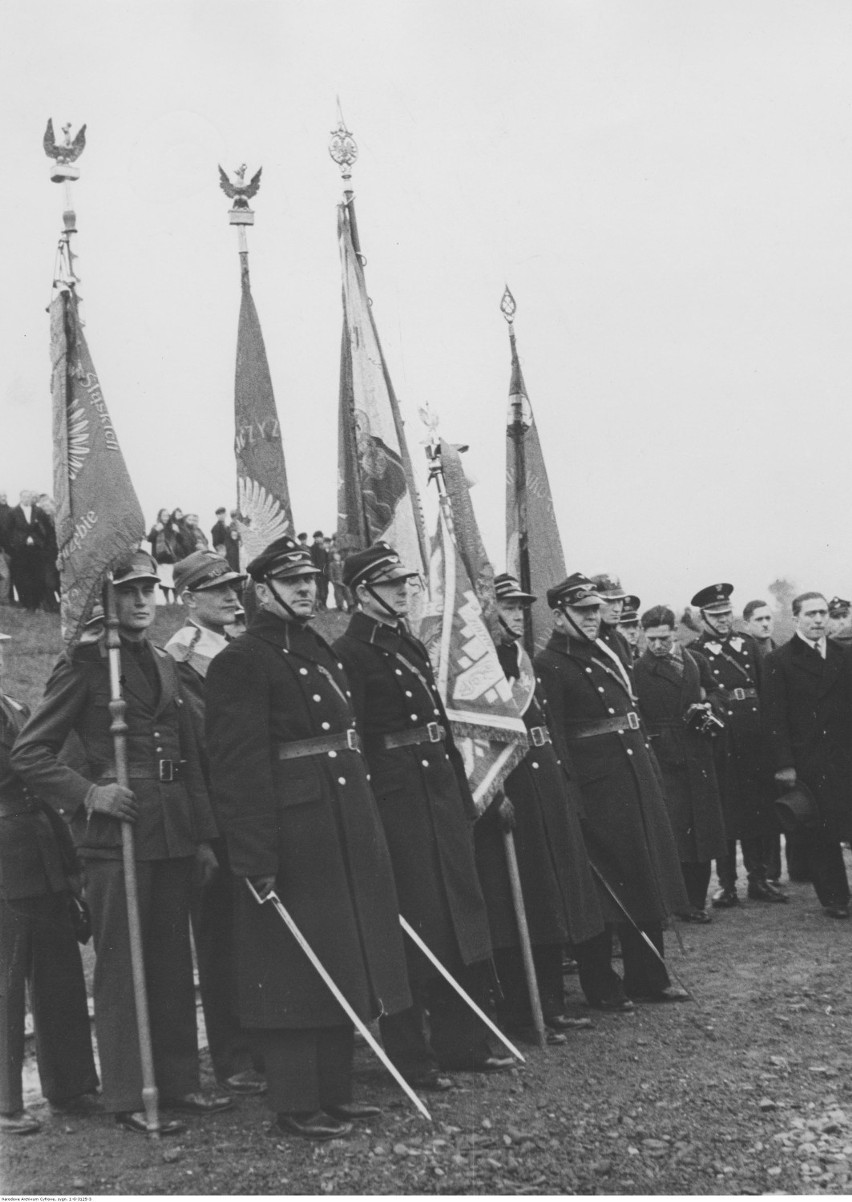 Otwarcie linii kolejowej z Moszczenicy do Zebrzydowic, 1935...