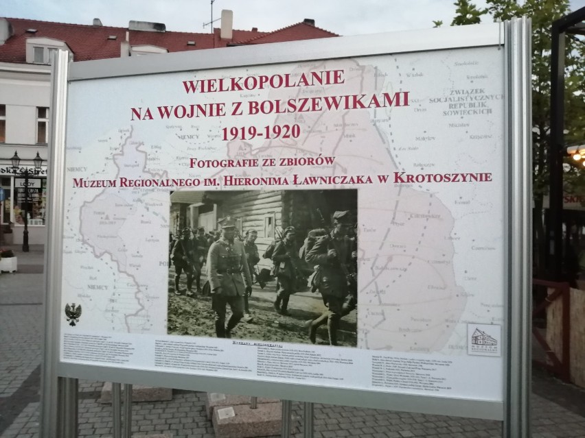 Wystawa plenerowa „Wielkopolanie na wojnie z bolszewikami 1919-1920” na krotoszyńskim Rynku [ZDJĘCIA] 