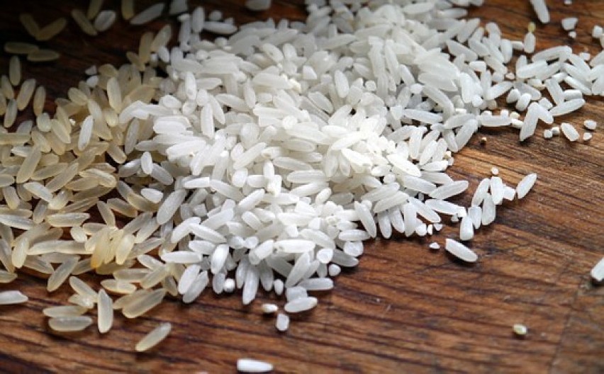 Ryż 3,73 zł/kg - wzrost o 3 proc. (3,62 zł)