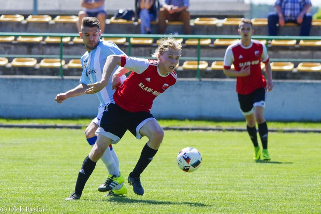 Wisła Nowe - Unia Solec Kujawski 3:4 (2:3) 

  WYNIKI 30. KOLEJKI 4. LIGI  

Wideo. Tak strzela nowy czwartoligowiecLider Włocławek - Sparta Janowiec Wielkopolski 9:0 
