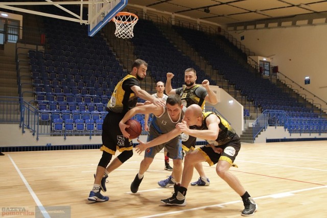 Mecz WLKA Raz Dwa Pasta/ZSCKR Kowal – SuperSonics 82:64