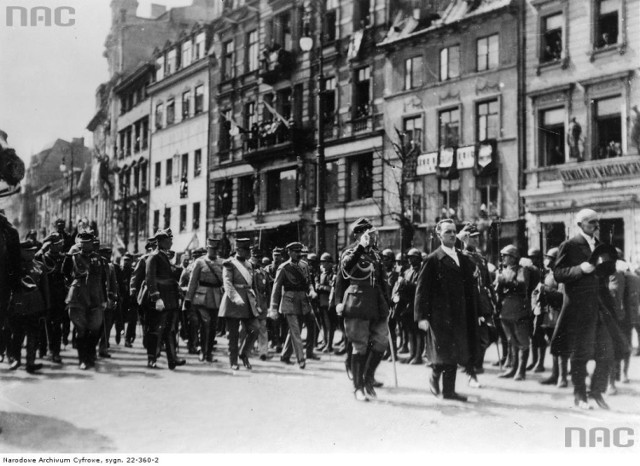 Dawnej Warszawy już nie ma. Pozostały po niej wspomnienia i niesamowite historie