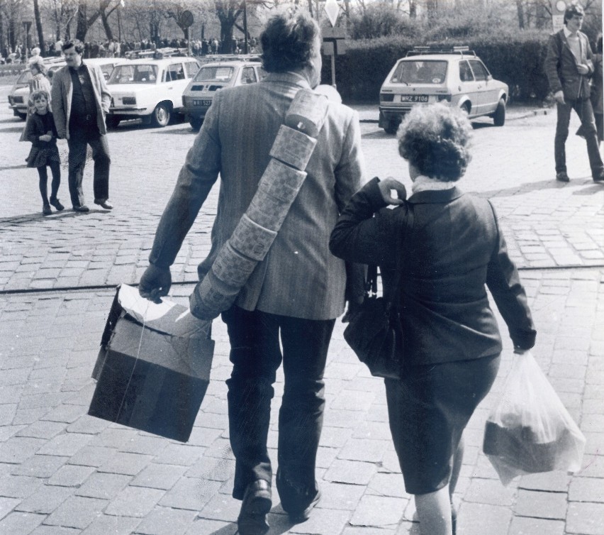 Fotoreporter tak podpisał to zdjęcie: "Za takie zakupy można...