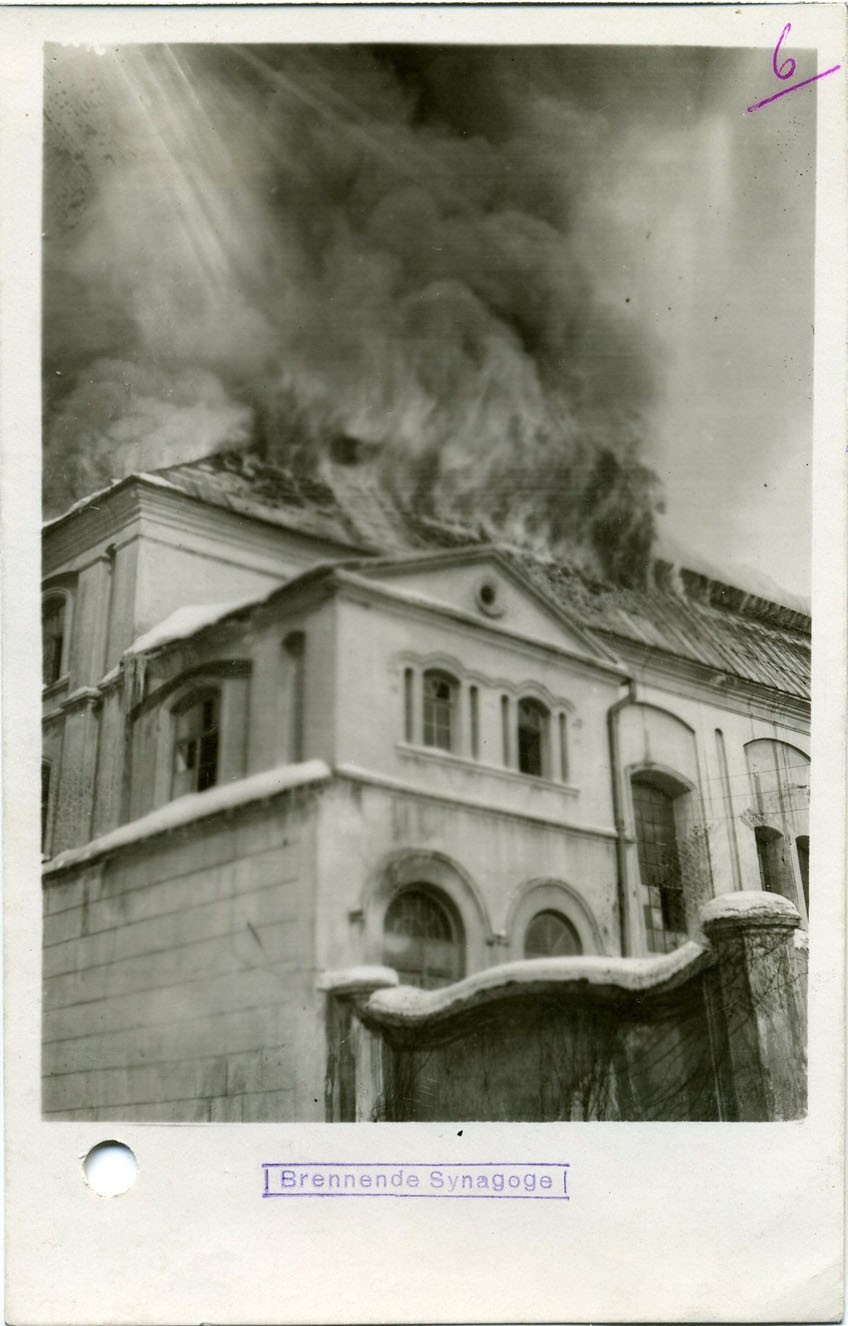 Spalenie synagogi - 1940 rok