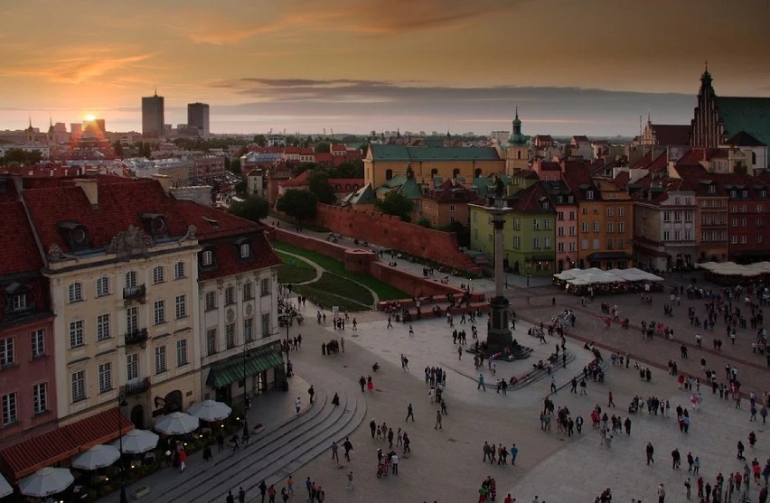 Na spacerze usłyszycie przerażające historie, legendy i...