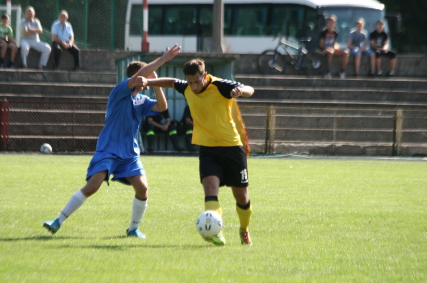 Start Radziejów - LTP Lubanie 4:4. Grad bramek w meczu 5. ligi [zdjęcia]