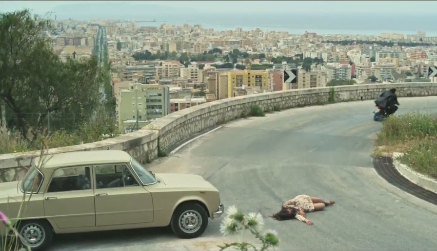 "Maltese: na tropie mafii" odcinek 1. Komisarz Maltese przyjeżdża na wesele przyjaciela. Dochodzi do brutalnego morderstwa!