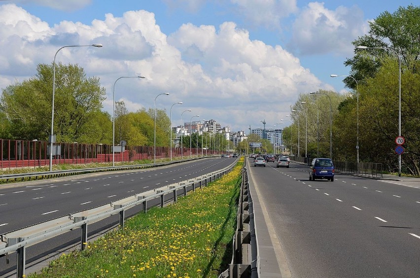 Warszawa ma również najdłuższą ulicę w Polsce. To Wał...