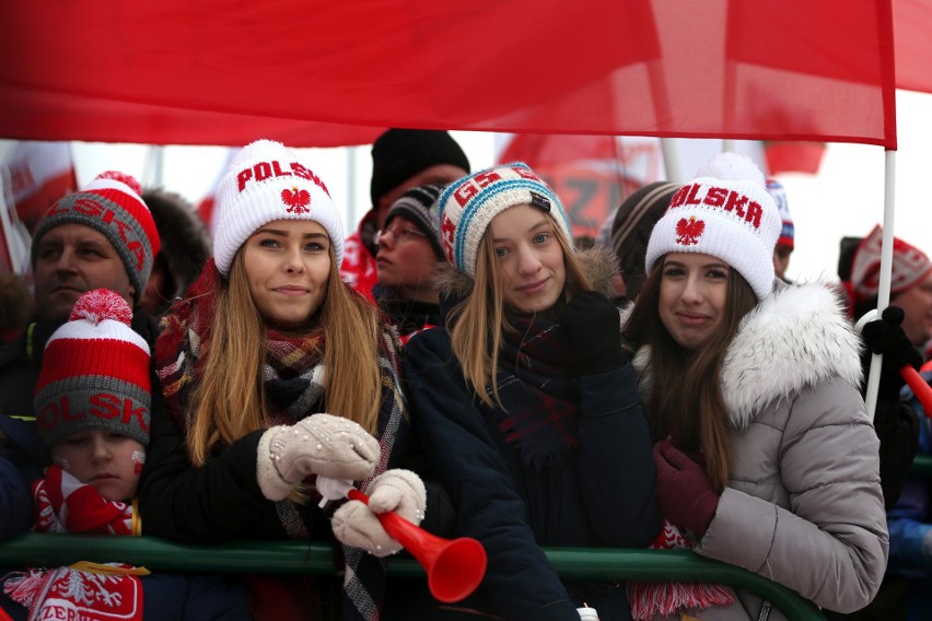 SKOKI ZAKOPANE NA ŻYWO. Konkurs indywidualny 20.01.2019 Gdzie obejrzeć? [PUCHAR ŚWIATA TRANSMISJA TV INTERNET LIVESTREAM ONLINE GODZINA]