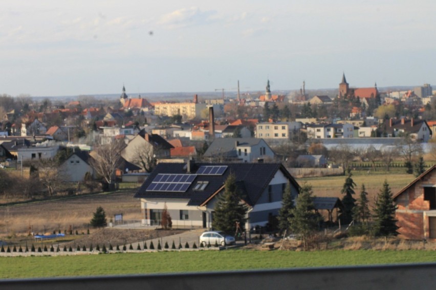 Wieża widokowa przyciąga mieszkańców Krotoszyna. Zobaczcie jakie widoki oferuje! [ZDJĘCIA]