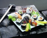 Sushi - danie prosto z Japonii. Czy można przygotować je samodzielnie w domu?