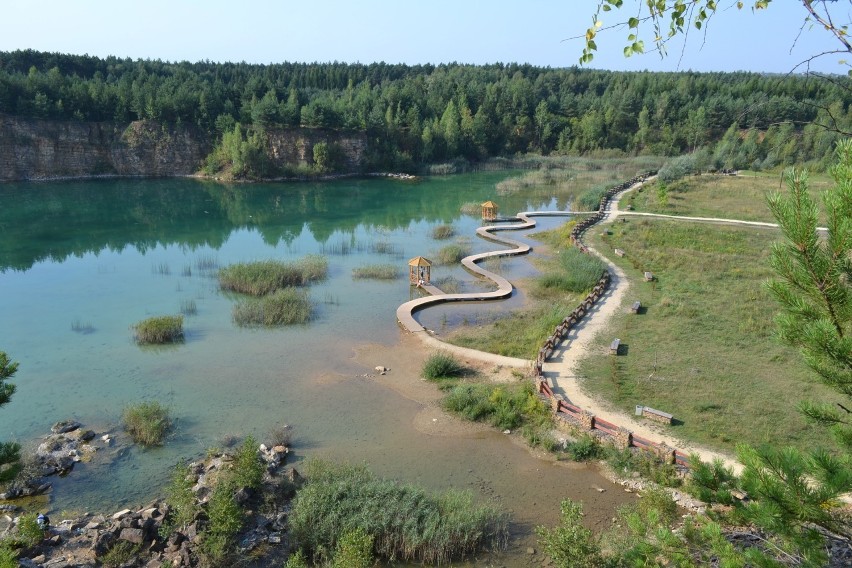 Park Gródek przy słonecznej pogodzie zachwyca jeszcze...