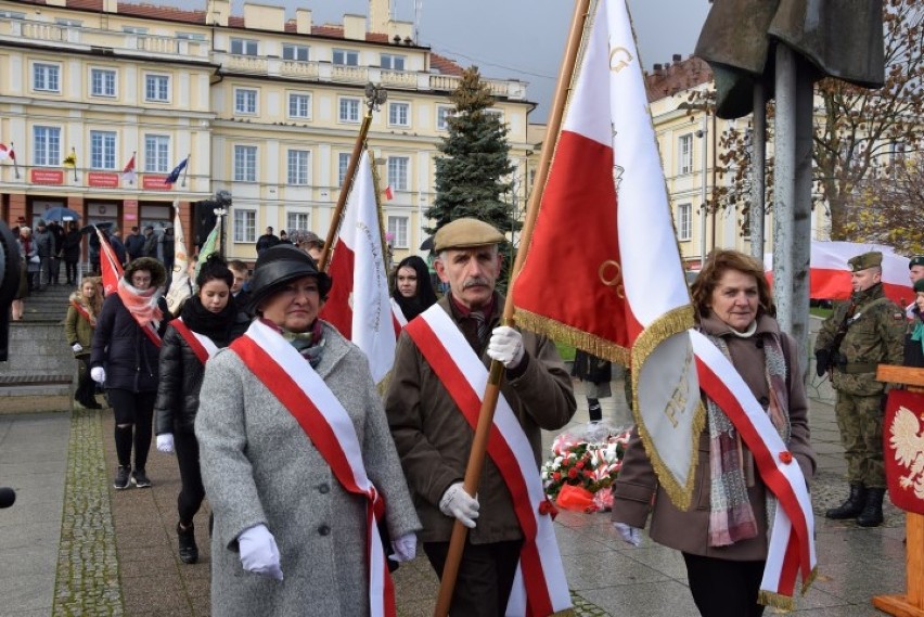 Święto Niepodległości na archiwalnych zdjęciach. Tak świętowali mieszkańcy Pruszcza Gdańskiego w ubiegłych latach
