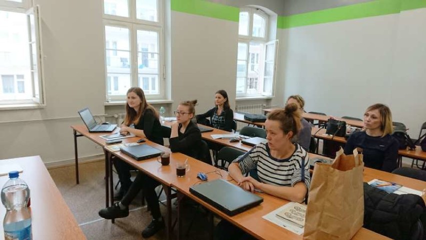 Ostrowianki na kursie podstaw ksiegowości w Pleszewie
