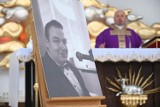 Mieszkańcy Podzamcza rok temu pożegnali Krzysztofa Gołębiowskiego. Dziś w Sanktuarium Relikwii Drzewa Krzyża Świętego w Wałbrzychu msza