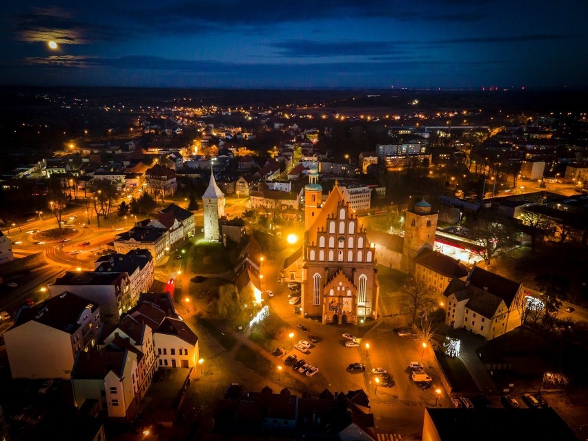 Żary w nocy prezentują się szczególnie piękne. A jak możesz...