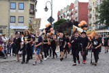 Jarmark Michała 2022 w Żaganiu. Wielki korowód przeszedł ulicami miasta, to oficjalne rozpoczęcie imprezy