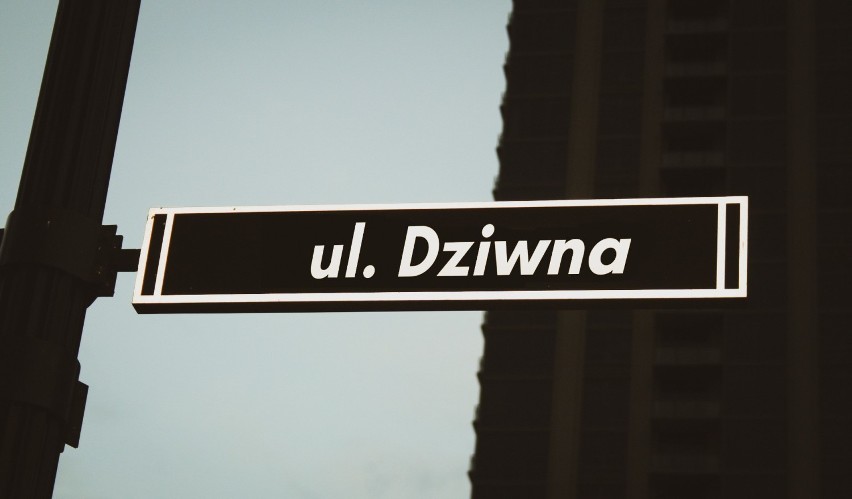Najdziwniejsze nazwy ulic w Polsce. Wiecie, skąd się wzięły? [RANKING] 