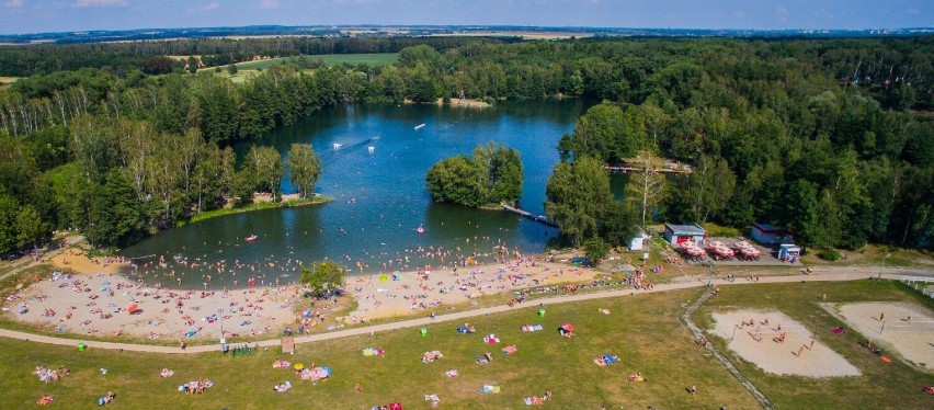 Kąpielisko Czechowice znajduje się na obrzeżach Gliwic, nad...