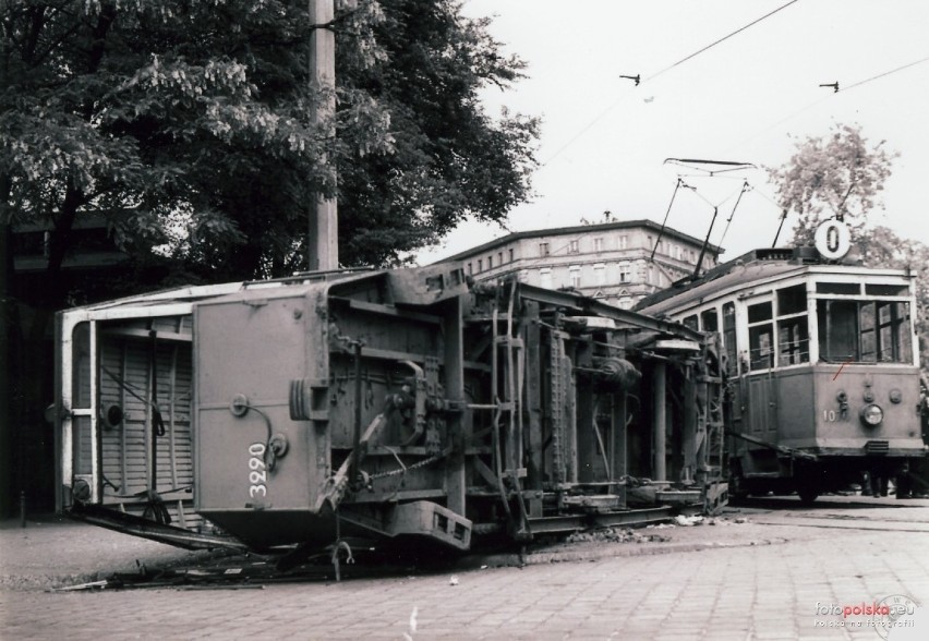 Wrocław, 1966 r.
Wypadek tramwaju linii 0 przy wjeździe na...