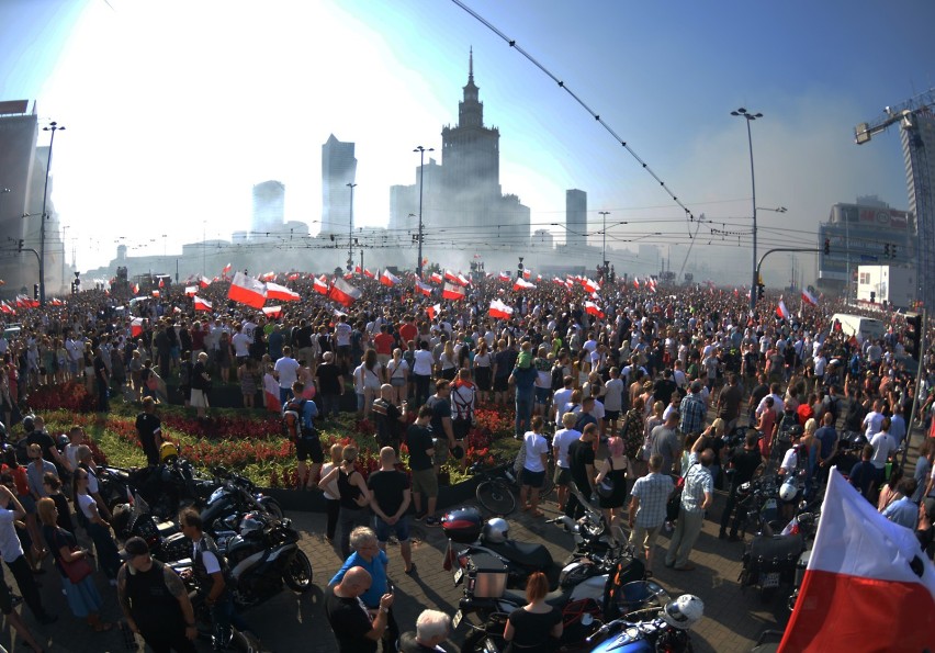 Godzina W, Warszawa 2018. Zatrzymaj się na minutę, by oddać...