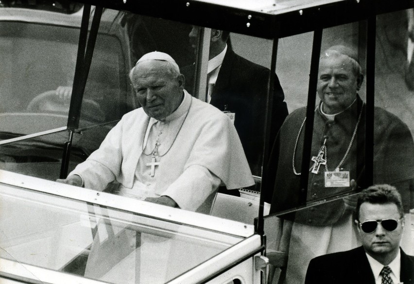Kalisz i diecezja kaliska świętować będą 25. rocznicę wizyty Jana Pawła II. ZDJĘCIA