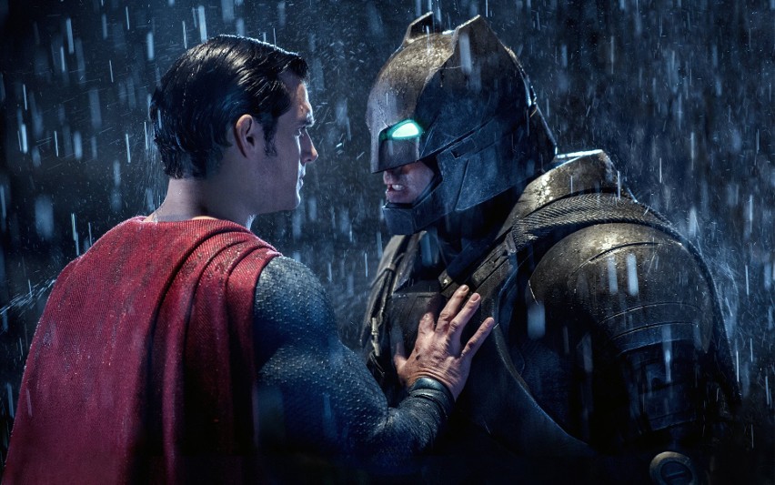10. "Batman v Superman: Świt sprawiedliwości" (reż. Zack...