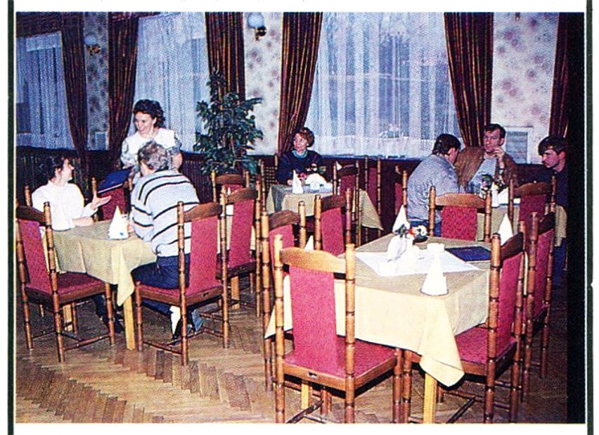 Ale tam były imprezy! Restauracja Kameralna i Hotel pod Orłem za dawnych lat! [GALERIA]