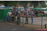 Mieszkańcy Inowrocławia przyłapani na Targowisku Miejskim. Zobaczcie zdjęcia z Google Street View 
