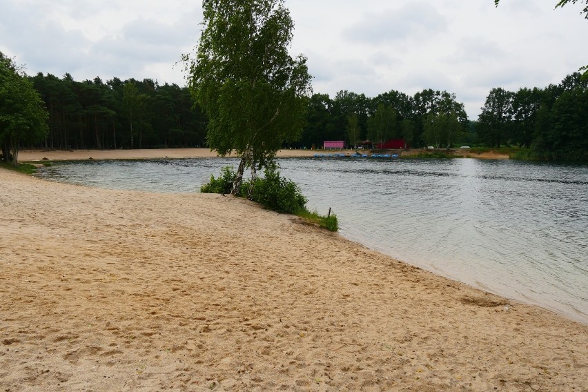 Adres kąpieliska: Rokitki...