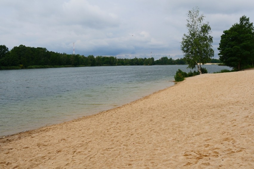 Adres kąpieliska: Rokitki...