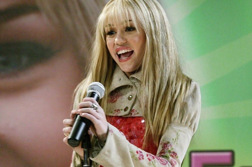 Oglądaliście serial "Hannah Montana" (2006 rok)? Tytułową...