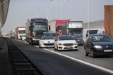 Dziadek sam na autostradzie! Wracali z urlopu i o nim zapomnieli