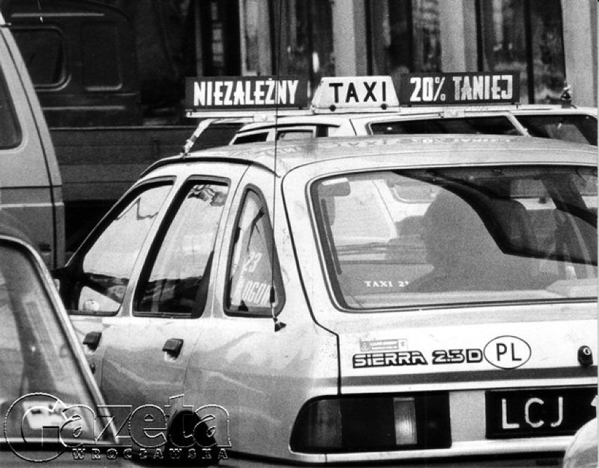Tak kiedyś wyglądały wrocławskie taksówki! [ARCHIWALNE ZDJĘCIA]