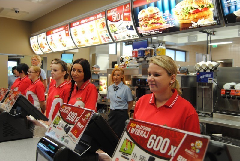 McDonald's w Zduńskiej Woli - minęło 10 lat od otwarcia...