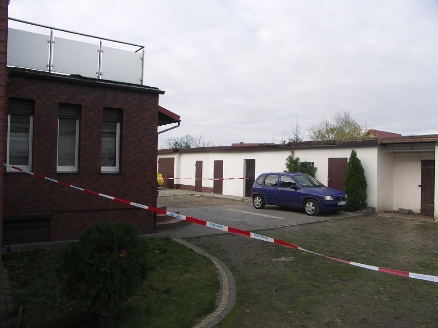 Mężczyzna, podejrzewany o zamordowanie 14-letniego pasierba, został zatrzymany w Brzeziu na trasie Kalisz-Pleszew [ZDJĘCIA]