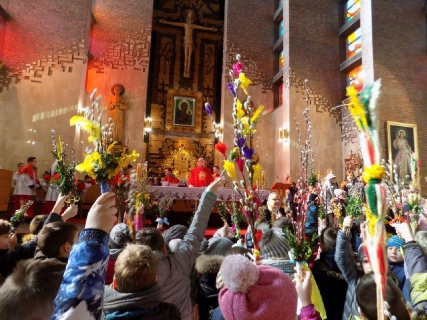 Niedziela palmowa w Zduńskiej Woli. Kiedy procesje z palmami w parafiach?