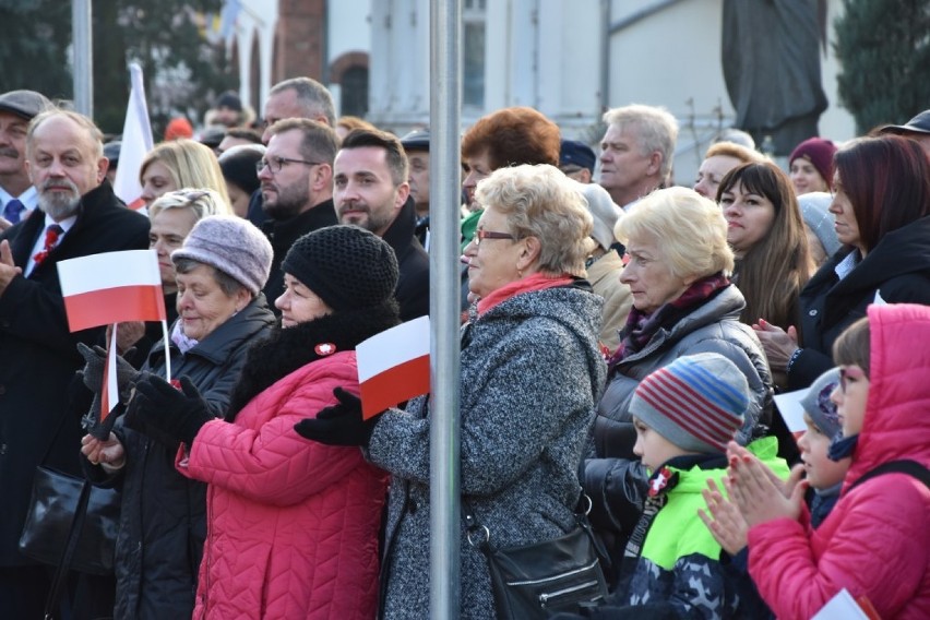 Nowy Tomyśl. Oficjalne otwarcie ulicy Piłsudskiego