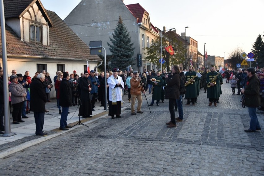 Nowy Tomyśl. Oficjalne otwarcie ulicy Piłsudskiego